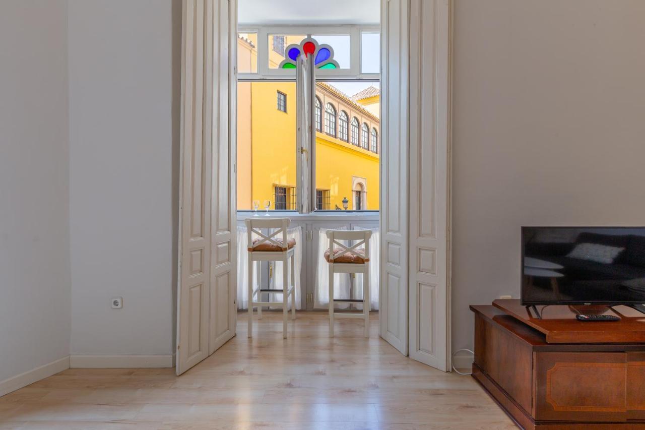 Luminoso Apartamento De Dos Habitaciones Con Vistas A Las Catedral Malaga Exterior photo